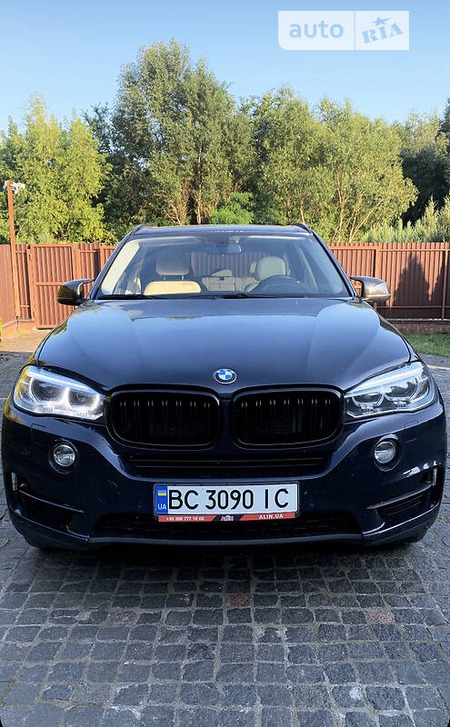 BMW X5 2015  випуску Львів з двигуном 3 л дизель позашляховик автомат за 30499 долл. 
