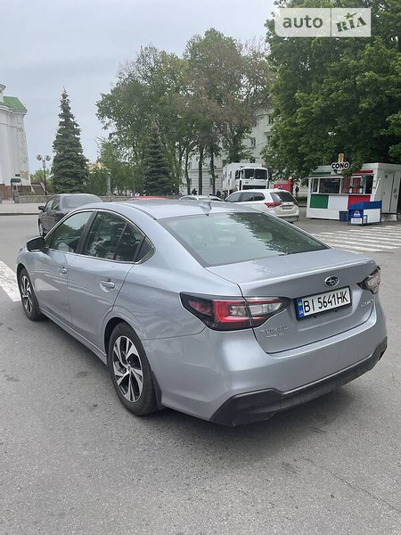Subaru Legacy 2021  випуску Полтава з двигуном 0 л бензин седан автомат за 20000 долл. 