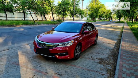 Honda Accord 2017  випуску Київ з двигуном 2.4 л бензин седан автомат за 13500 долл. 