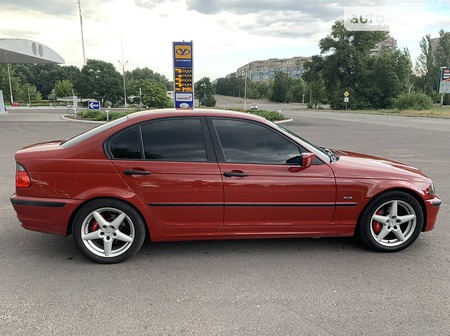 BMW 318 1999  випуску Дніпро з двигуном 1.9 л бензин седан механіка за 7300 долл. 