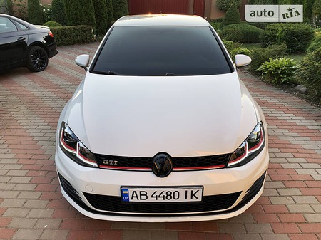 Volkswagen Golf GTI 2017  випуску Вінниця з двигуном 2 л бензин хэтчбек автомат за 18600 долл. 