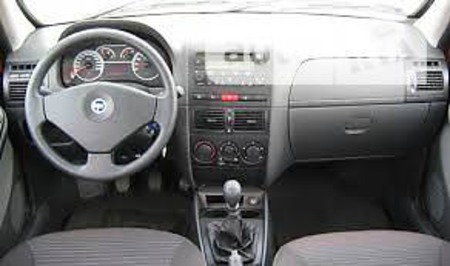 Fiat Albea 2010  випуску Київ з двигуном 1.4 л бензин седан механіка за 4500 долл. 