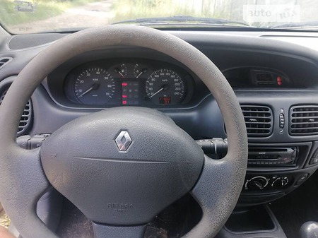 Renault Megane 2000  випуску Київ з двигуном 1.9 л дизель універсал механіка за 2500 долл. 