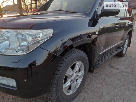 Toyota Land Cruiser 2008  випуску Полтава з двигуном 4.7 л  позашляховик автомат за 28300 долл. 