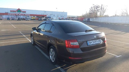 Skoda Octavia 2013  випуску Одеса з двигуном 1.8 л бензин ліфтбек механіка за 10000 долл. 