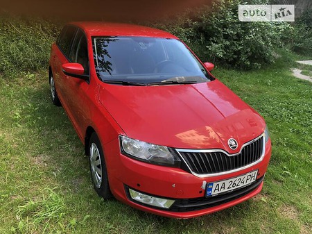 Skoda Spaceback 2016  випуску Львів з двигуном 1.2 л бензин універсал механіка за 9000 долл. 