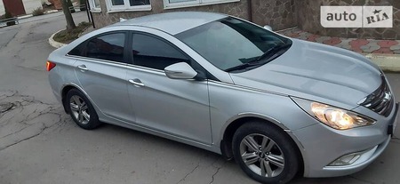 Hyundai Sonata 2013  випуску Полтава з двигуном 2 л газ седан автомат за 7500 долл. 