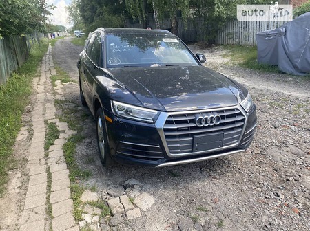 Audi Q5 2018  випуску Харків з двигуном 2 л бензин позашляховик автомат за 24000 долл. 