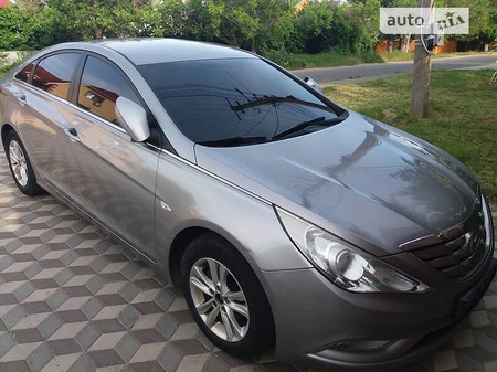 Hyundai Sonata 2010  випуску Одеса з двигуном 2 л газ седан автомат за 7500 долл. 