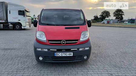 Opel Vivaro 2002  випуску Львів з двигуном 1.9 л дизель  механіка за 6500 долл. 