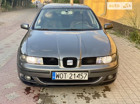 Seat Toledo 2002  випуску Одеса з двигуном 1.9 л дизель седан механіка за 1850 долл. 