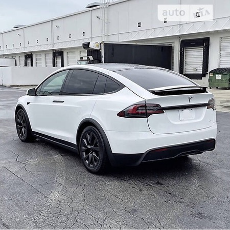 Tesla X 2022  випуску Київ з двигуном 0 л електро хэтчбек автомат за 155000 долл. 