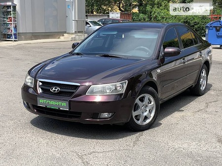 Hyundai Sonata 2007  випуску Одеса з двигуном 2 л  седан автомат за 6700 долл. 