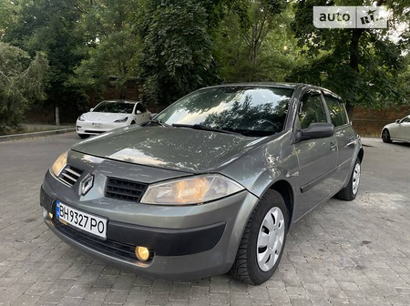 Renault Megane 2003  випуску Одеса з двигуном 1.6 л бензин хэтчбек механіка за 2900 долл. 