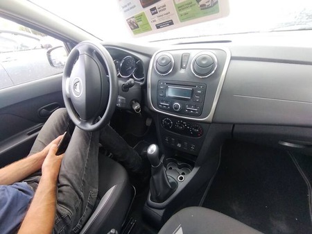 Dacia Sandero Stepway 2015  випуску Львів з двигуном 0.9 л бензин хэтчбек механіка за 7150 долл. 