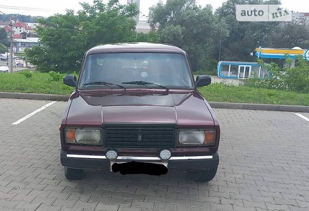 Lada 2107 2003  випуску Чернівці з двигуном 1.5 л бензин седан механіка за 1500 долл. 