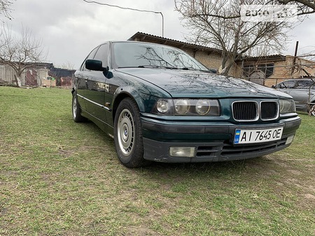 BMW 316 1995  випуску Київ з двигуном 1.6 л  седан механіка за 2999 долл. 