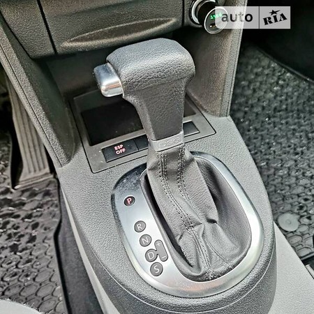 Volkswagen Caddy 2009  випуску Рівне з двигуном 2 л дизель мінівен автомат за 8500 долл. 