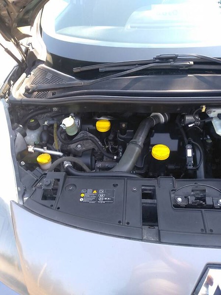 Renault Scenic 2009  випуску Вінниця з двигуном 1.5 л дизель мінівен механіка за 6950 долл. 