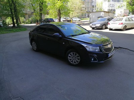 Chevrolet Cruze 2013  випуску Київ з двигуном 0 л  седан механіка за 8000 долл. 