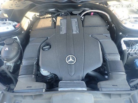Mercedes-Benz E 400 2014  випуску Київ з двигуном 3 л бензин седан автомат за 26700 долл. 