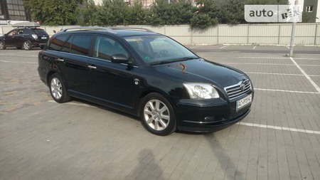 Toyota Avensis 2006  випуску Луцьк з двигуном 2.2 л дизель універсал механіка за 6200 долл. 