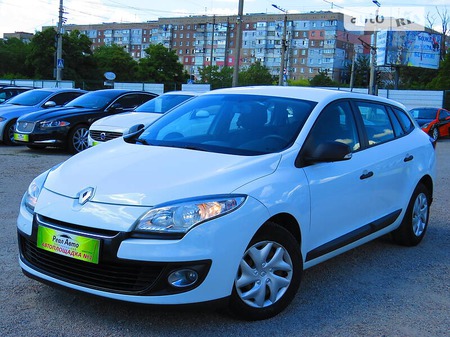 Renault Megane 2012  випуску Кропивницький з двигуном 1.5 л дизель універсал механіка за 7300 долл. 