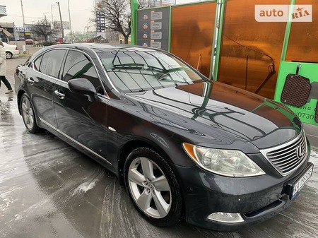 Lexus LS 460 2008  випуску Київ з двигуном 4.6 л бензин седан автомат за 14000 долл. 