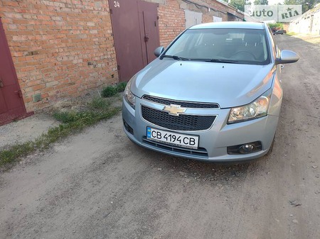 Chevrolet Cruze 2009  випуску Чернігів з двигуном 1.6 л бензин седан механіка за 7500 долл. 