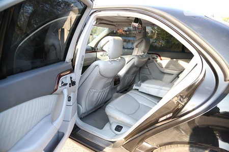 Mercedes-Benz S 430 2001  випуску Вінниця з двигуном 4.3 л бензин седан автомат за 8800 долл. 