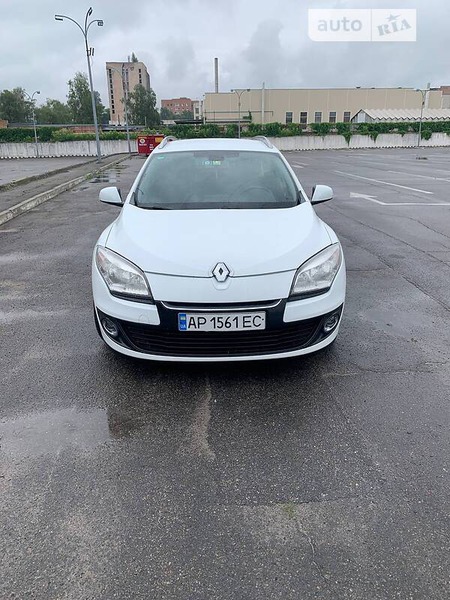 Renault Megane 2012  випуску Полтава з двигуном 1.5 л дизель універсал механіка за 7300 долл. 