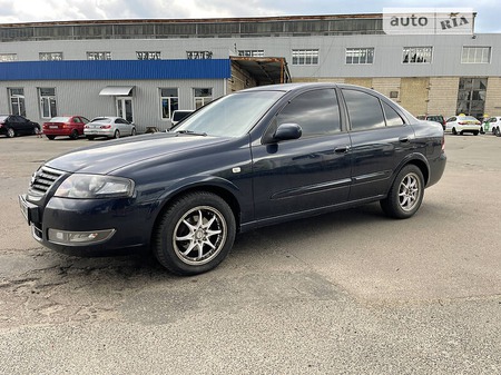 Nissan Almera Classic 2011  випуску Київ з двигуном 1.6 л бензин седан механіка за 5300 долл. 