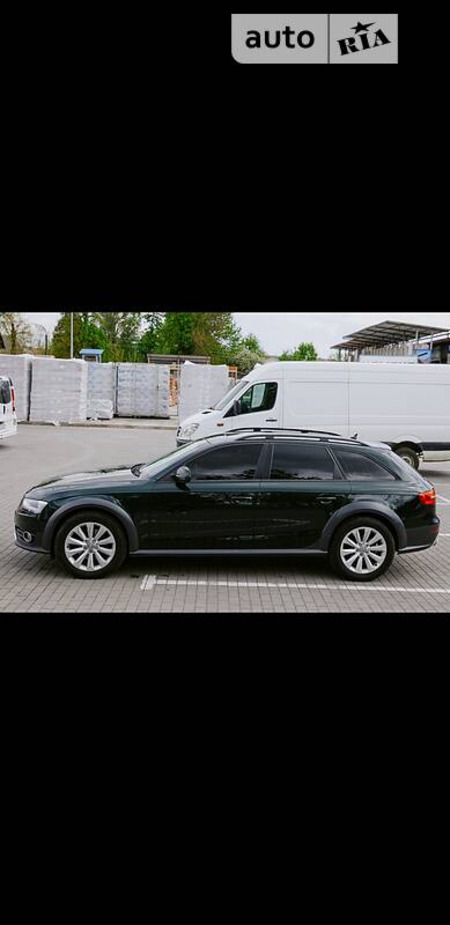 Audi A4 allroad quattro 2013  випуску Івано-Франківськ з двигуном 3 л дизель універсал автомат за 17000 долл. 