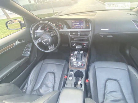 Audi A5 2013  випуску Київ з двигуном 2 л бензин кабріолет автомат за 14000 долл. 