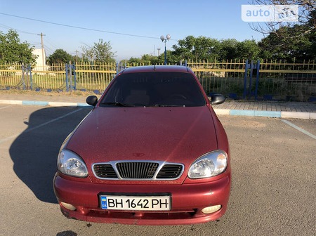 Daewoo Lanos 2006  випуску Одеса з двигуном 1.5 л бензин седан механіка за 2100 долл. 