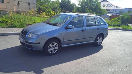 Skoda Fabia 2006  випуску Київ з двигуном 1.4 л дизель універсал механіка за 4450 долл. 