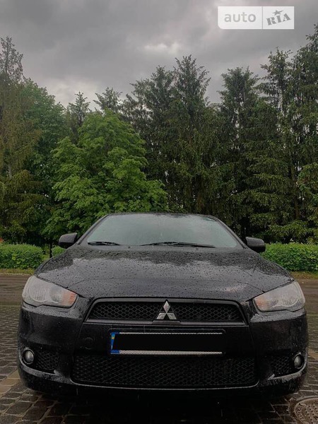 Mitsubishi Lancer 2007  випуску Львів з двигуном 1.5 л  седан механіка за 6000 долл. 