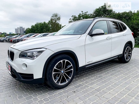 BMW X1 2013  випуску Львів з двигуном 2 л дизель позашляховик автомат за 20490 долл. 