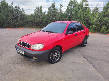 Daewoo Lanos 2002  випуску Одеса з двигуном 1.6 л бензин седан автомат за 2600 долл. 