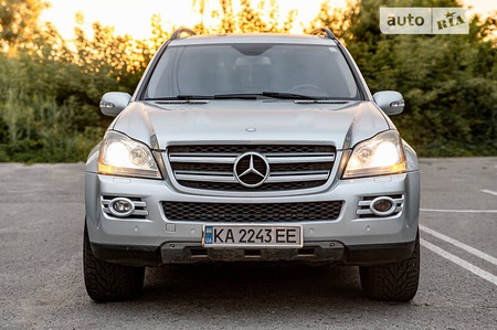 Mercedes-Benz GL 320 2007  випуску Полтава з двигуном 3 л дизель позашляховик автомат за 21500 долл. 