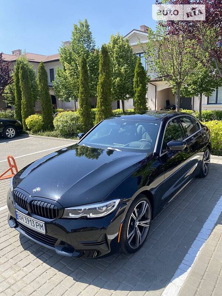 BMW 330 2021  випуску Одеса з двигуном 2 л бензин седан автомат за 41300 долл. 