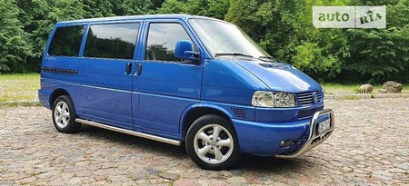 Volkswagen Multivan 2002  випуску Чернігів з двигуном 2.5 л дизель мінівен механіка за 6800 долл. 