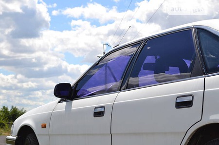 Mazda 626 1987  випуску Дніпро з двигуном 2 л  ліфтбек механіка за 1400 долл. 