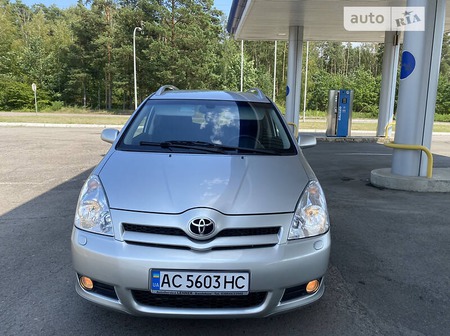 Toyota Corolla 2006  випуску Луцьк з двигуном 2.2 л дизель мінівен механіка за 5150 долл. 