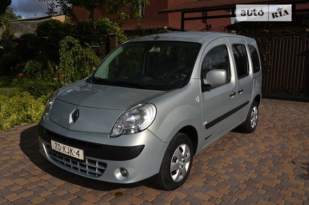 Renault Kangoo 2011  випуску Полтава з двигуном 1.5 л дизель пікап механіка за 8900 долл. 