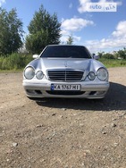 Mercedes-Benz E 320 1999 Київ 3.2 л  седан автомат к.п.