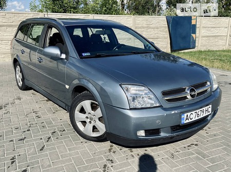 Opel Vectra 2004  випуску Луцьк з двигуном 2.2 л дизель універсал механіка за 4300 долл. 