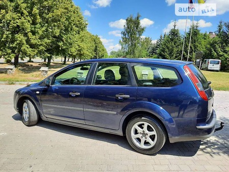 Ford Focus 2006  випуску Луцьк з двигуном 1.6 л дизель універсал механіка за 4500 долл. 