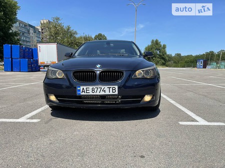 BMW 528 2007  випуску Дніпро з двигуном 3 л бензин седан автомат за 9200 долл. 