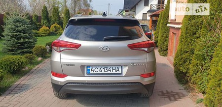 Hyundai Tucson 2017  випуску Луцьк з двигуном 1.6 л дизель позашляховик автомат за 24500 долл. 